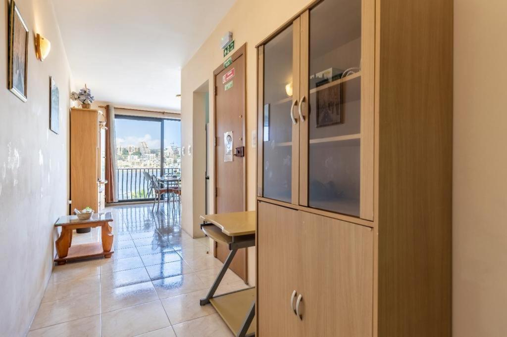 Lovely Seaview Apt At St Paul'S Bay Exteriér fotografie